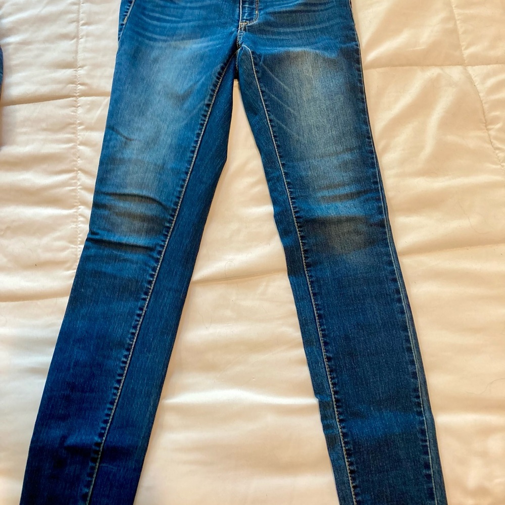 Target brand skinny jeans. Size 27 long